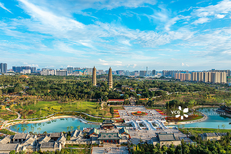 太原永祚寺双塔公园图片素材