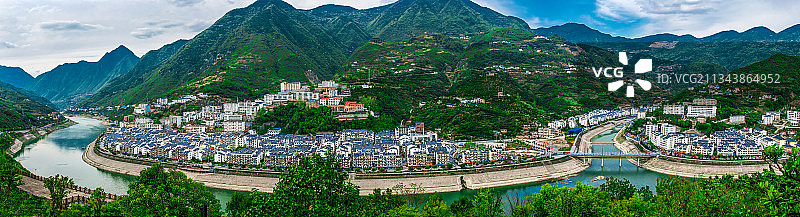 美丽山区小镇——昭君镇图片素材