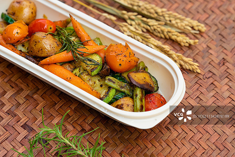 轻奢、全素、轻食、素食图片素材