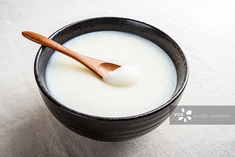 一碗凝固的猪油图片素材