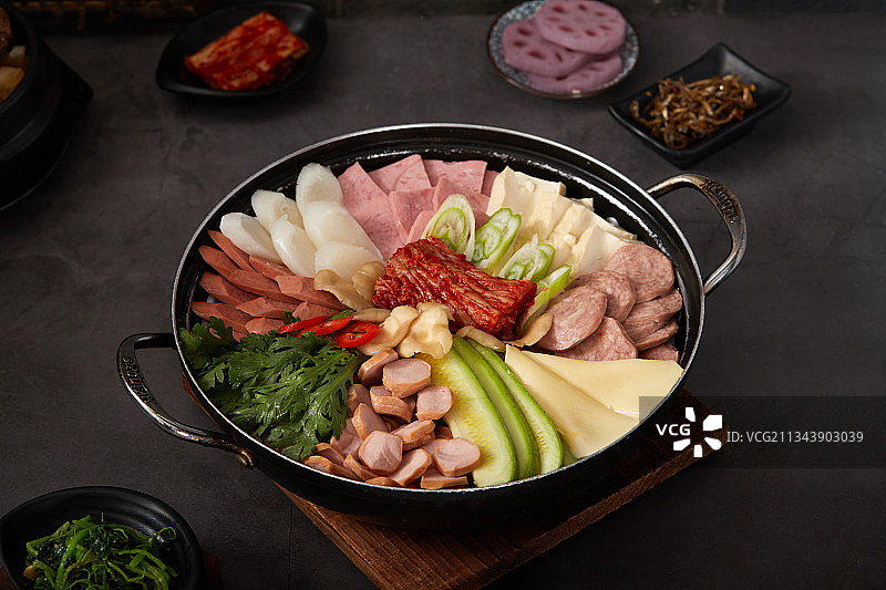 正宗韩国菜韩国料理图片素材