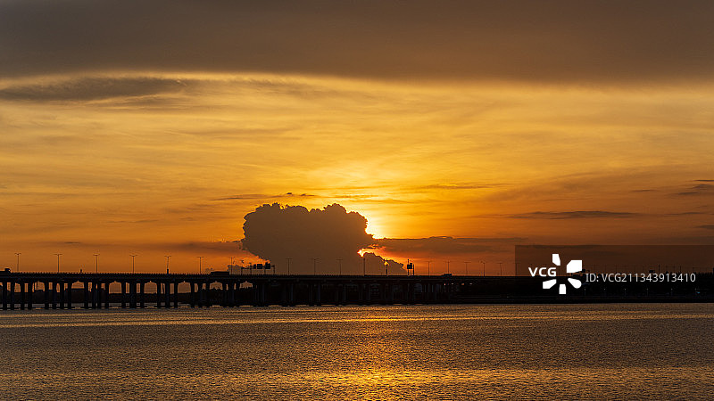 海边公园黄昏图片素材