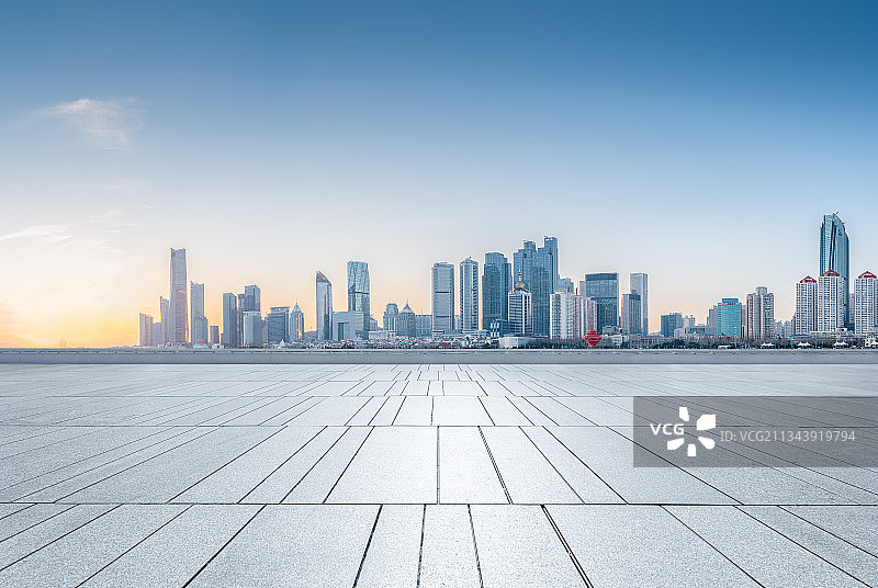 城市道路广场日落图片素材