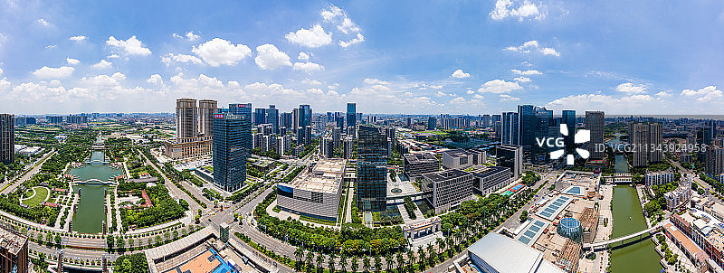 广东省佛山市南海金融高新区天际线全景图片素材