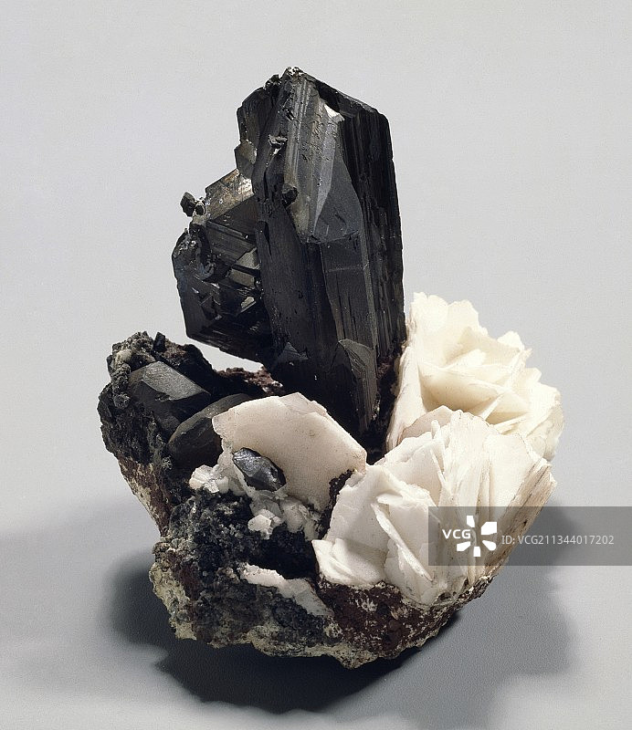 辉铜矿晶体图片素材