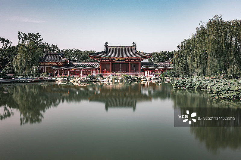 西安临潼秦岭骊山华清宫夕阳古建筑风光图片素材