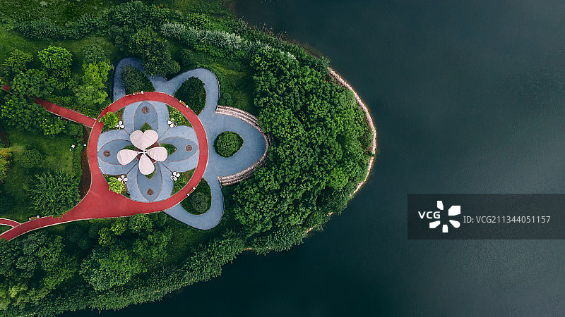 礼嘉智慧公园花与湖图片素材