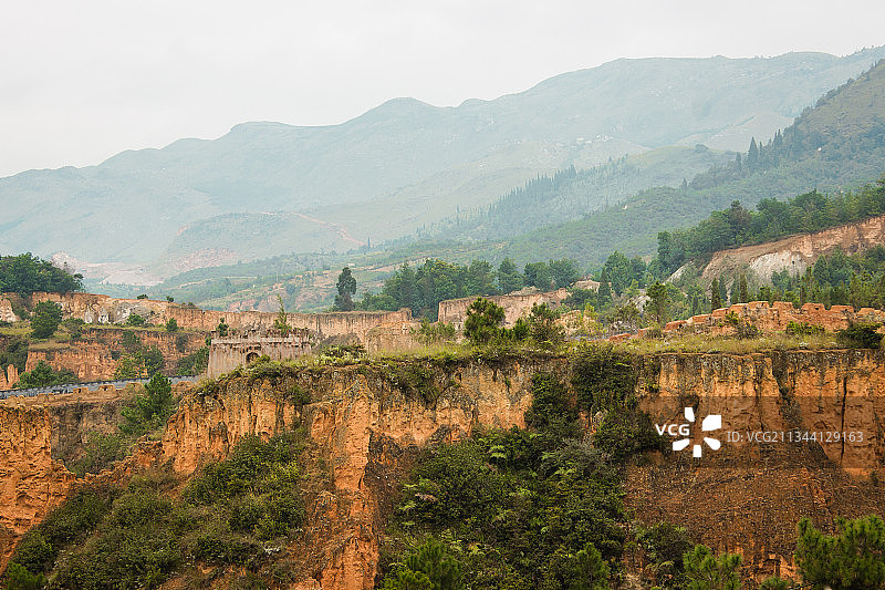 陆良彩色沙林图片素材