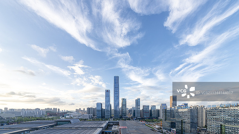 贵阳市观山湖区CBD贵州金融城日落全景图片素材