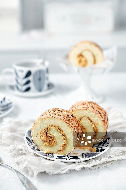 香葱肉松蛋糕卷图片素材