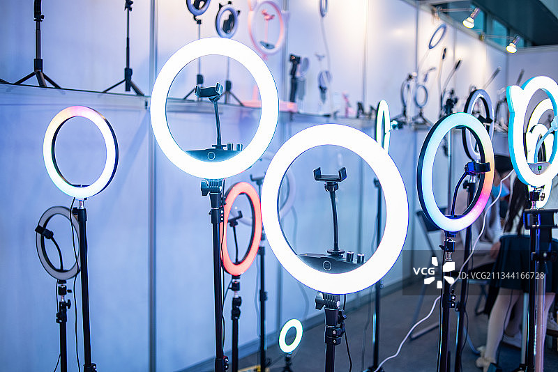 圆形LED直播补光灯图片素材