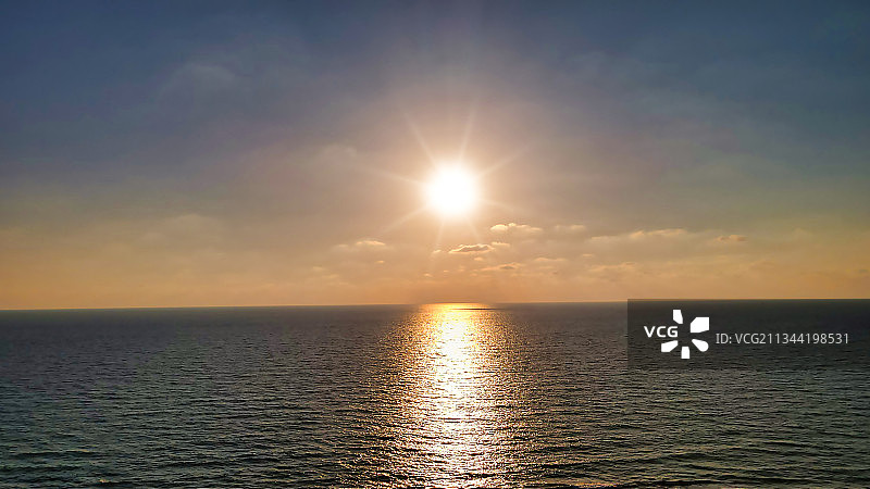 日落时分巴勒斯坦的海景图片素材