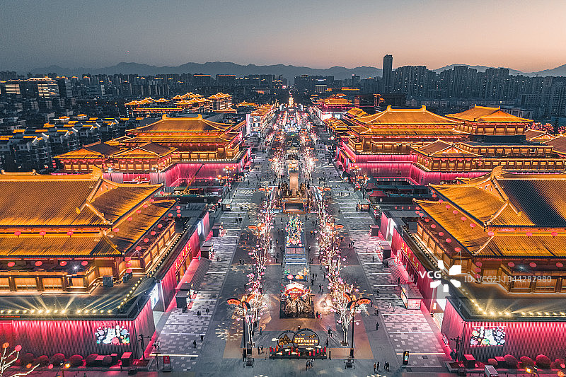 航拍西安大唐不夜城城市风光夜景图片素材