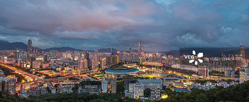 深圳笔架山俯瞰城市夜景图片素材