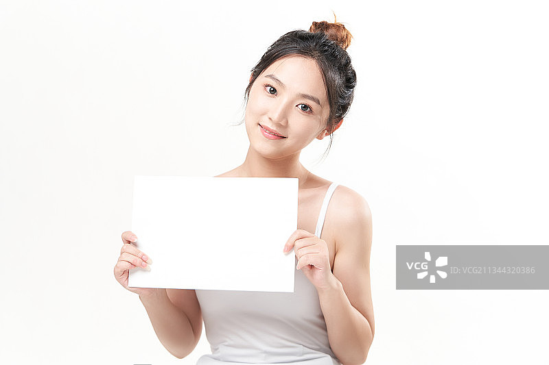 手拿空白板的亚洲美女图片素材