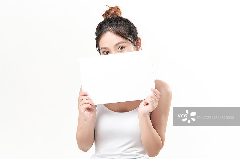 手拿空白板的亚洲美女图片素材