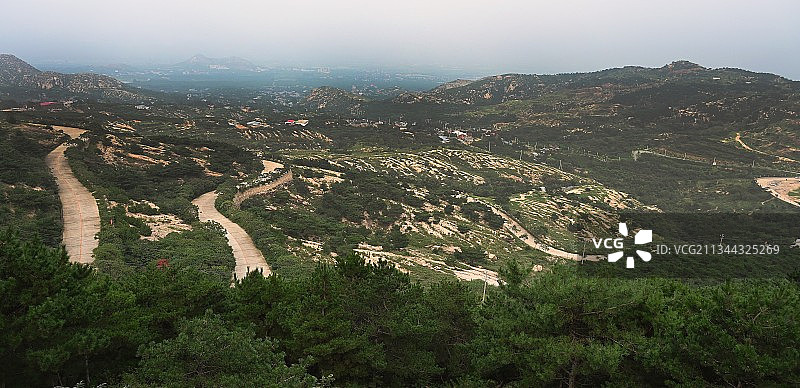 走大钊路，登五峰山图片素材