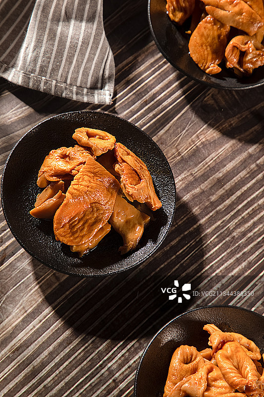 卤味零食香辣鸡肚脆肚图片素材