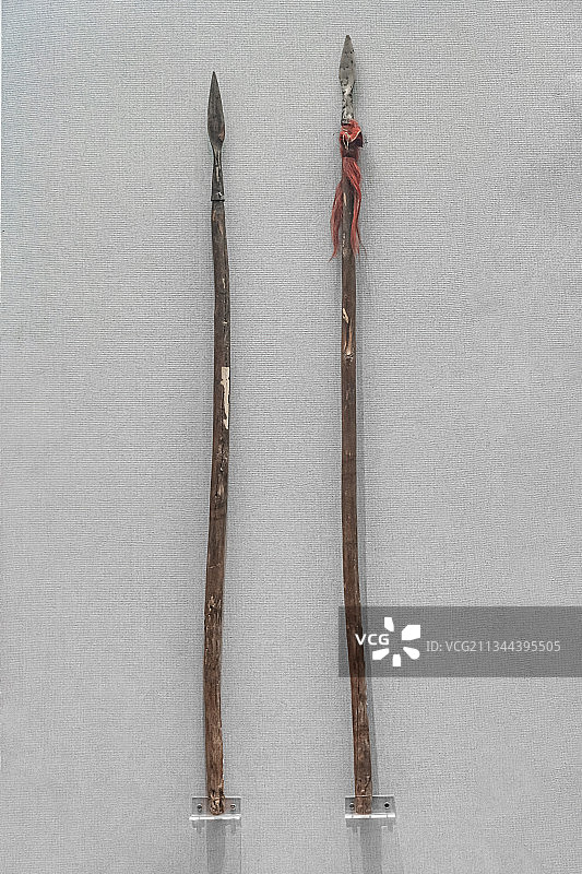 中国共产党，革命文物，红军和解放军用过的长枪，浙江省博物馆图片素材