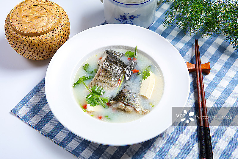 鲫鱼豆腐汤图片素材