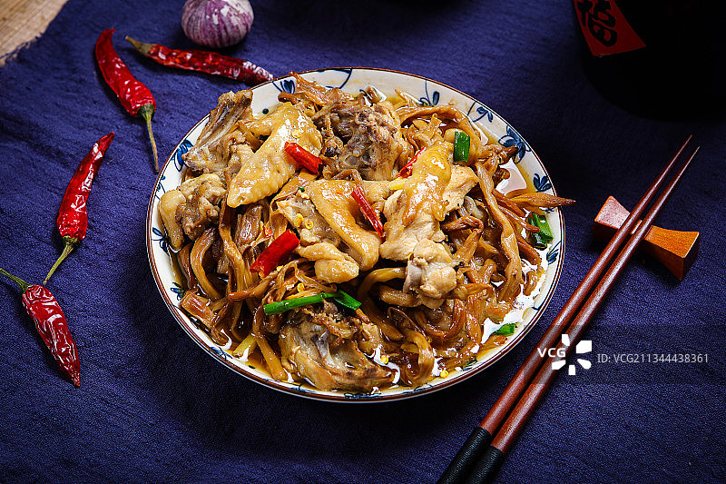 黄花菜蒸鸡图片素材