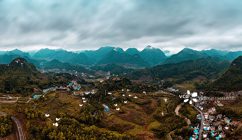 贵州紫云县帐篷酒店风光图片素材