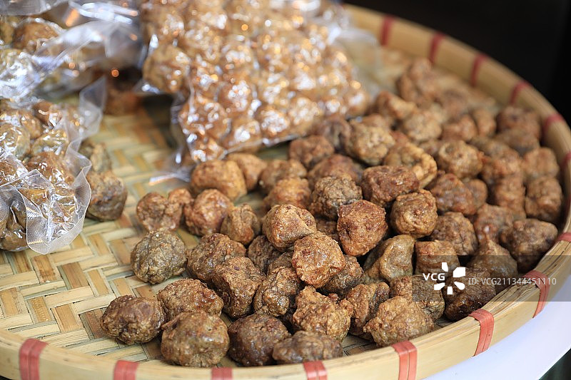 油炸牛肉丸图片素材