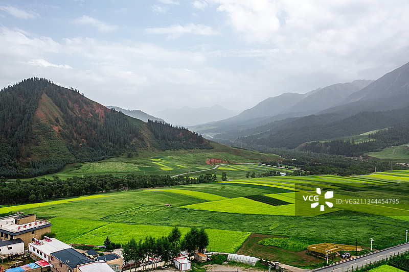 祁连山卓尔山景区图片素材