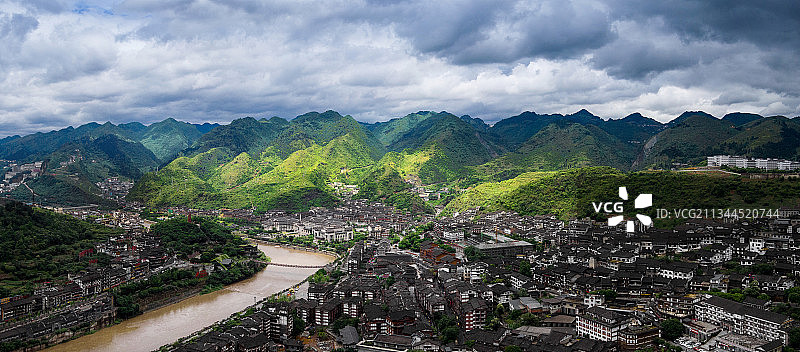 贵州省遵义市仁怀市茅台镇航拍全景图片素材