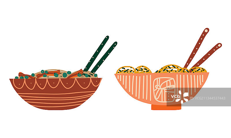 陶瓷碗装炒乌冬面图片素材