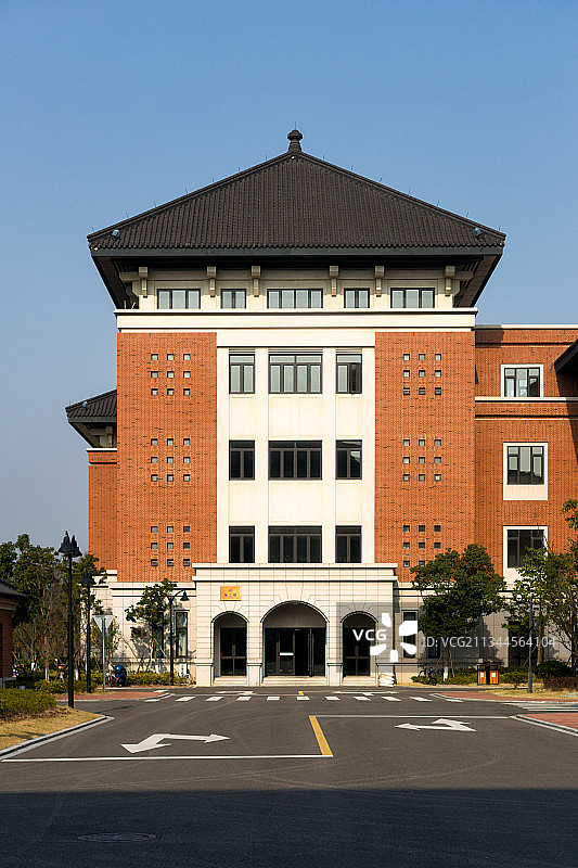 中国舟山浙江大学舟山校区海洋学院校园风景建筑图片素材