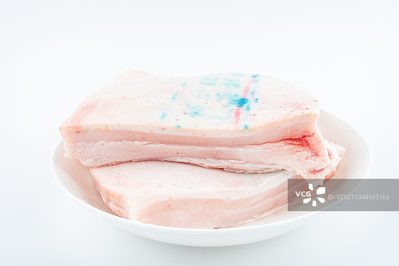 白背景上的猪肥膘肥肉图片素材