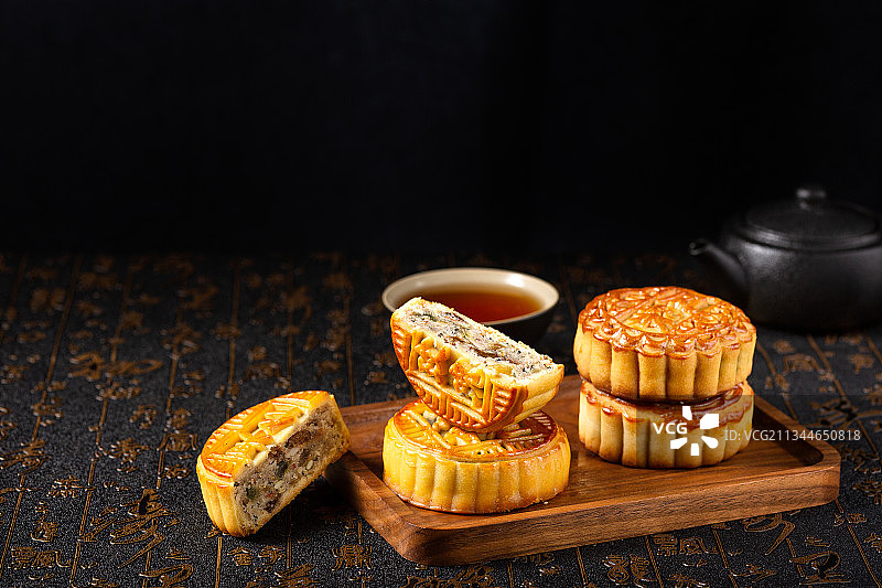 中国传统美食中秋月饼图片素材