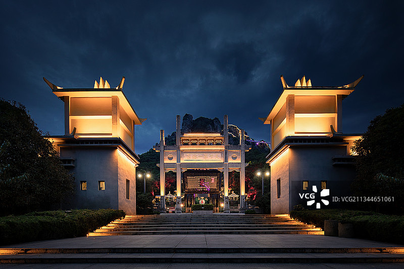 安徽芜湖马仁奇峰景区夜景图片素材