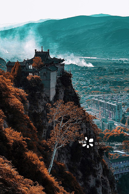 初秋的伏羲故里-大象山图片素材