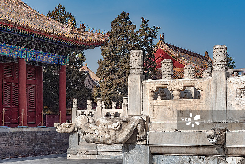 北京太庙汉白玉基座栏杆望柱螭吻图片素材