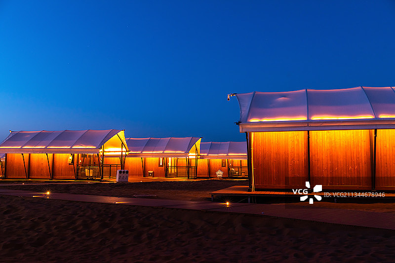 休闲度假之沙漠奢华酒店客房图片素材