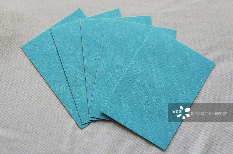 蓝色的中医膏药图片素材