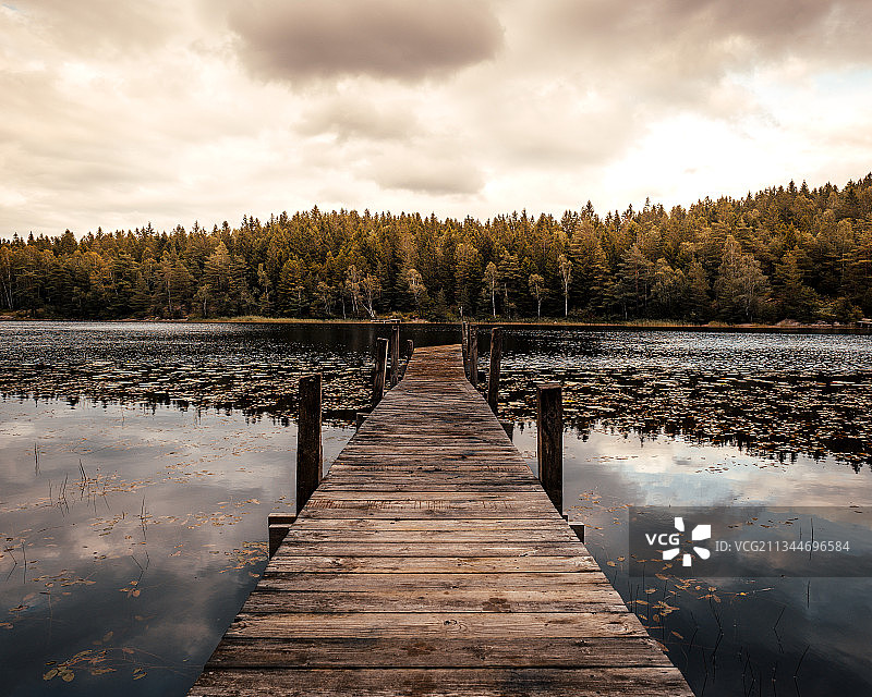 林多姆的湖光天色，瑞典图片素材