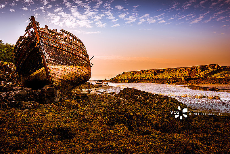 英国马尔岛日落时分的海景图片素材