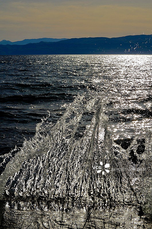 日落时分马其顿奥赫里德的壮丽海景图片素材