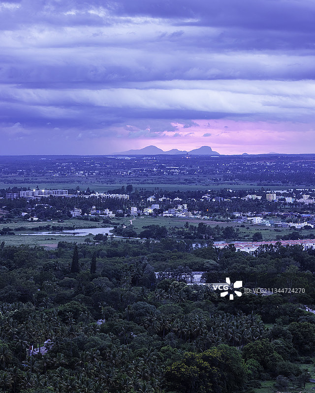 印度卡纳塔克邦班加罗尔城镇景观高角度视图图片素材