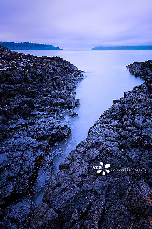 日落时分托bermory海景，英国马尔岛图片素材