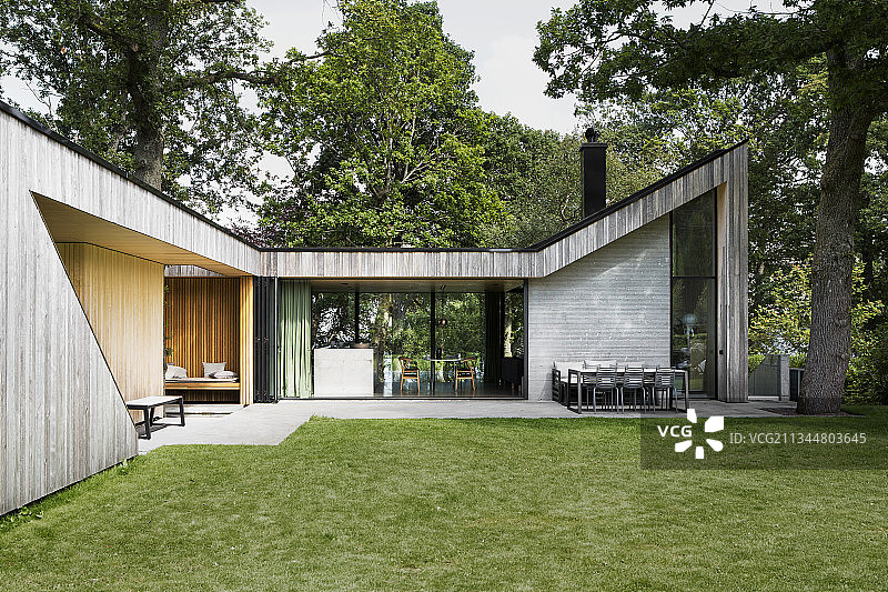 平房风格建筑设计房屋图片素材