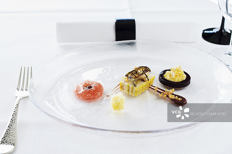 德国沃尔夫斯堡丽思卡尔顿酒店的博斯科普苹果和欧洲防风图片素材