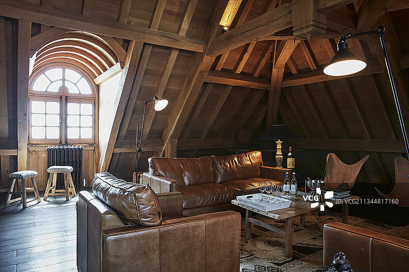 法国波尔多圣埃米利翁Chateau Angelus的休息区图片素材