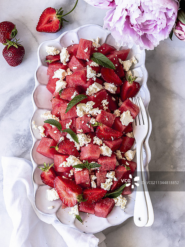 草莓西瓜沙拉图片素材