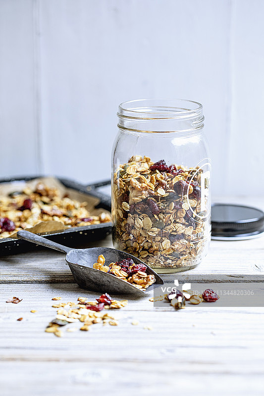 蔓越莓干自制格兰诺拉麦片图片素材