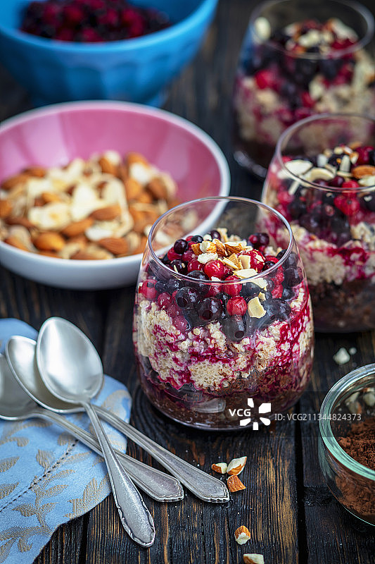 藜麦巧克力布丁图片素材