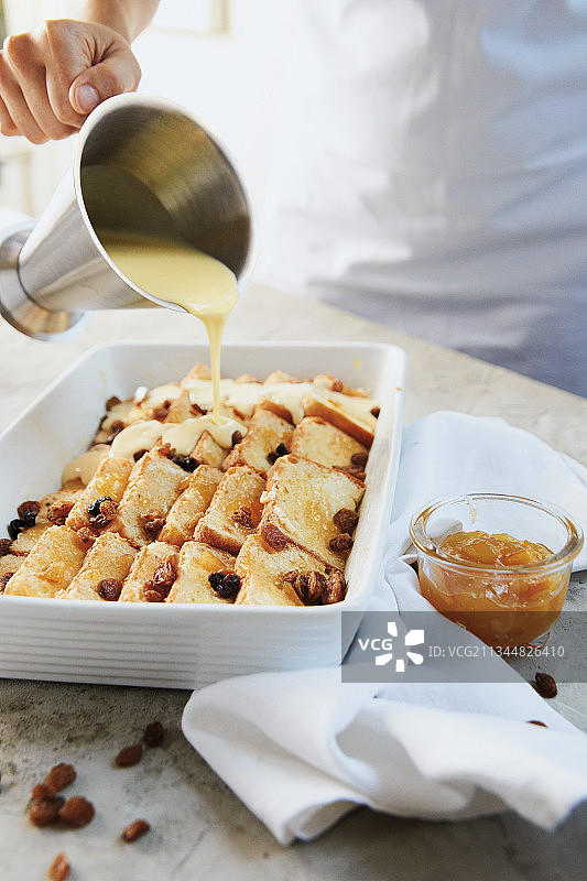 香草酱面包黄油布丁图片素材